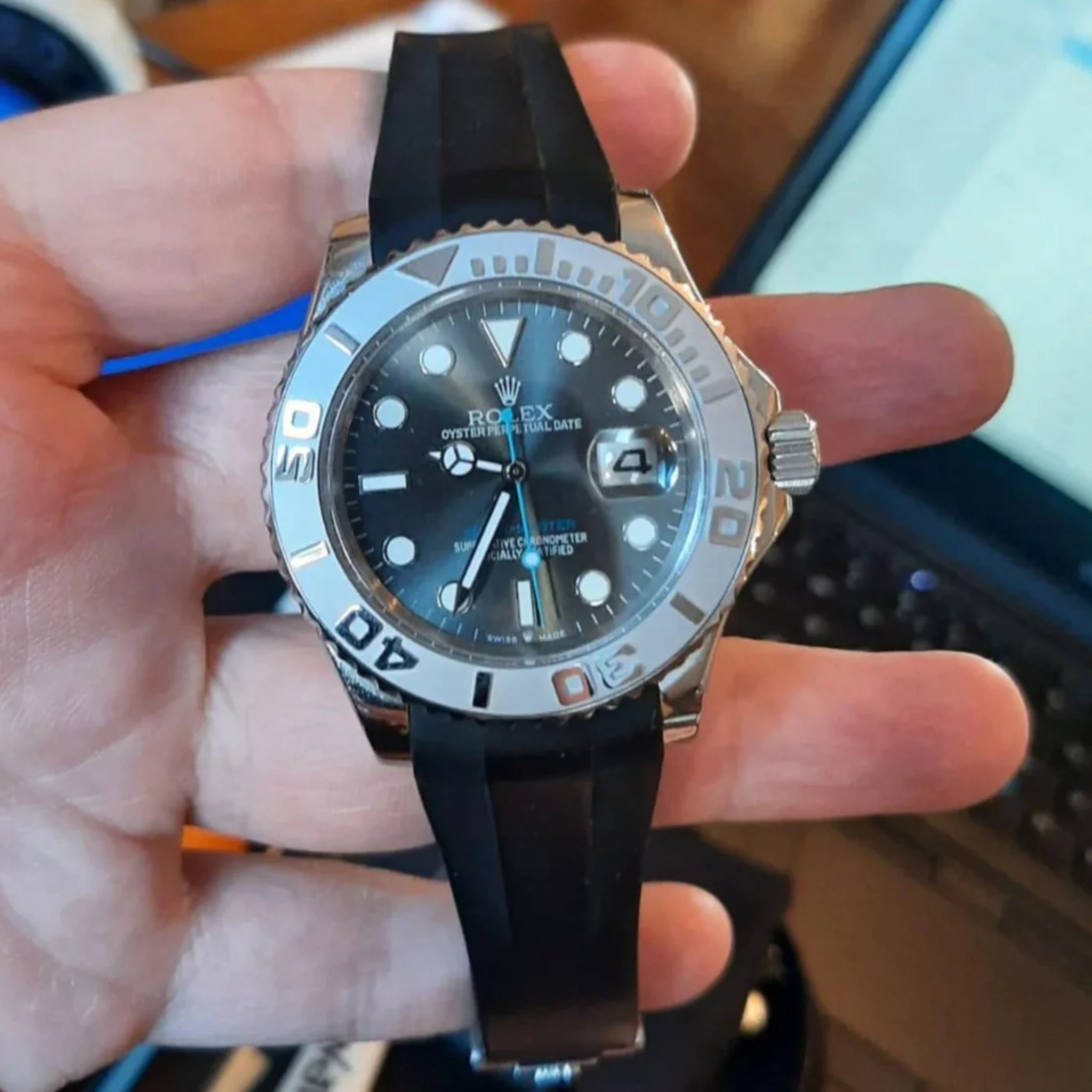 Faltschließe Kautschukarmband für Rolex Yacht - Master 40mm/42mm – Schwarz - Helvetus DE