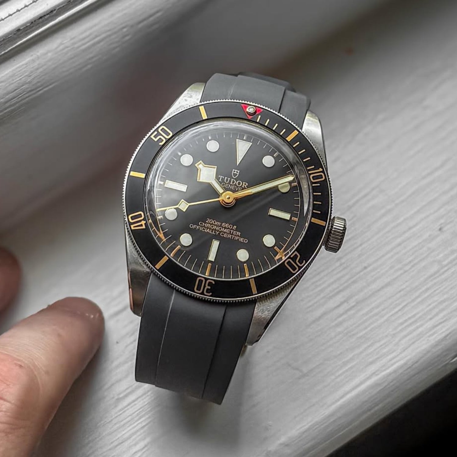 Kautschukarmband - Für alle Tudor Black Bay Modelle - Grau - Helvetus DE