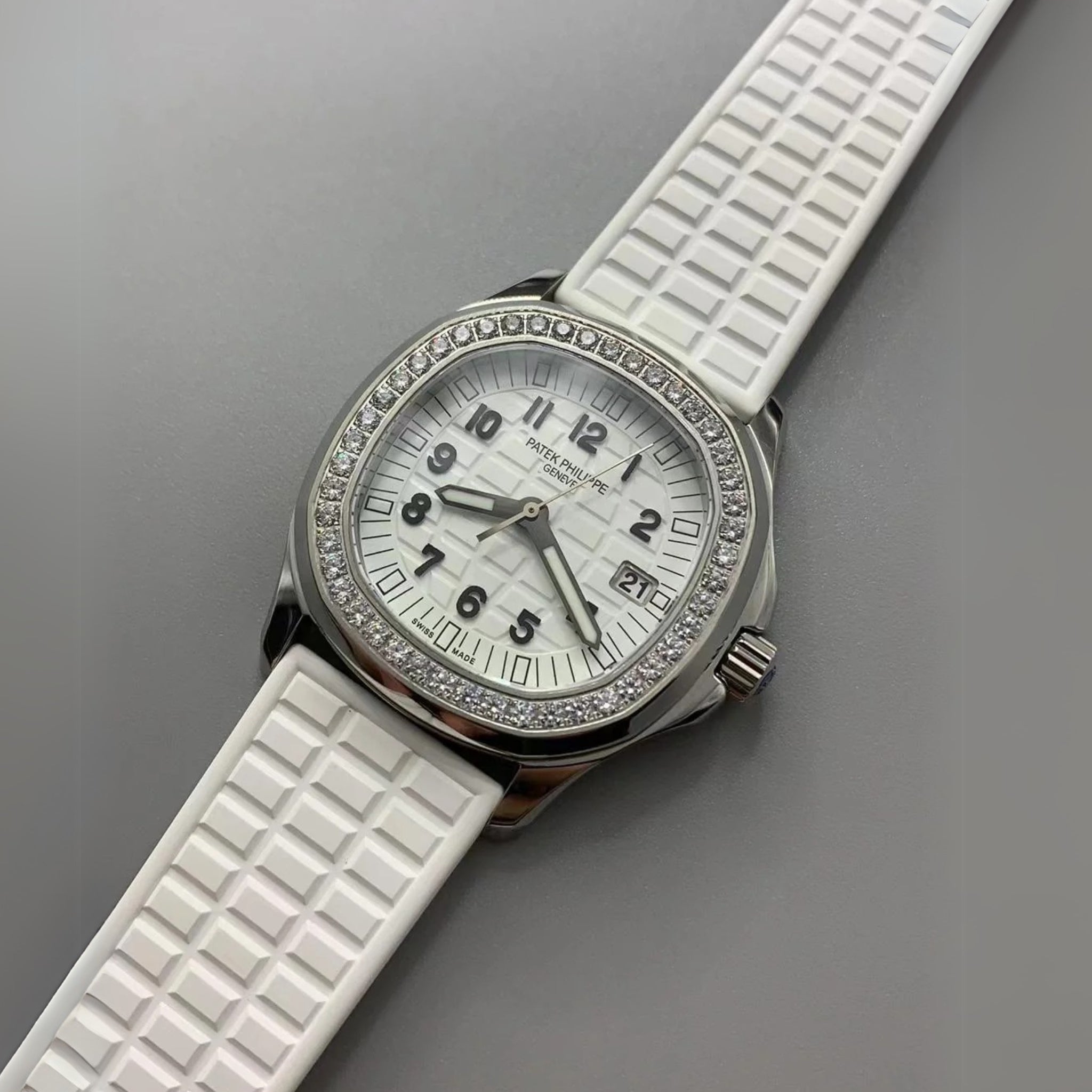 Kautschukarmband – Für Patek Philippe Aquanaut 5067A - 001, 5065, 5066, 5064 – Weiß - Helvetus DE