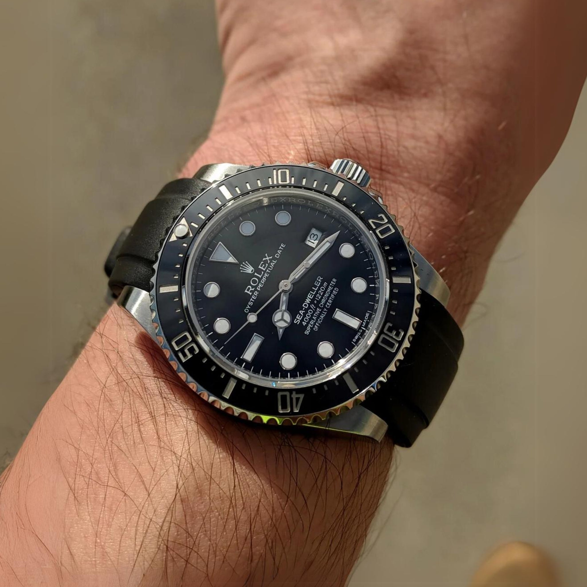 Kautschukarmband für Rolex Sea - Dweller – Schwarz - Helvetus DE