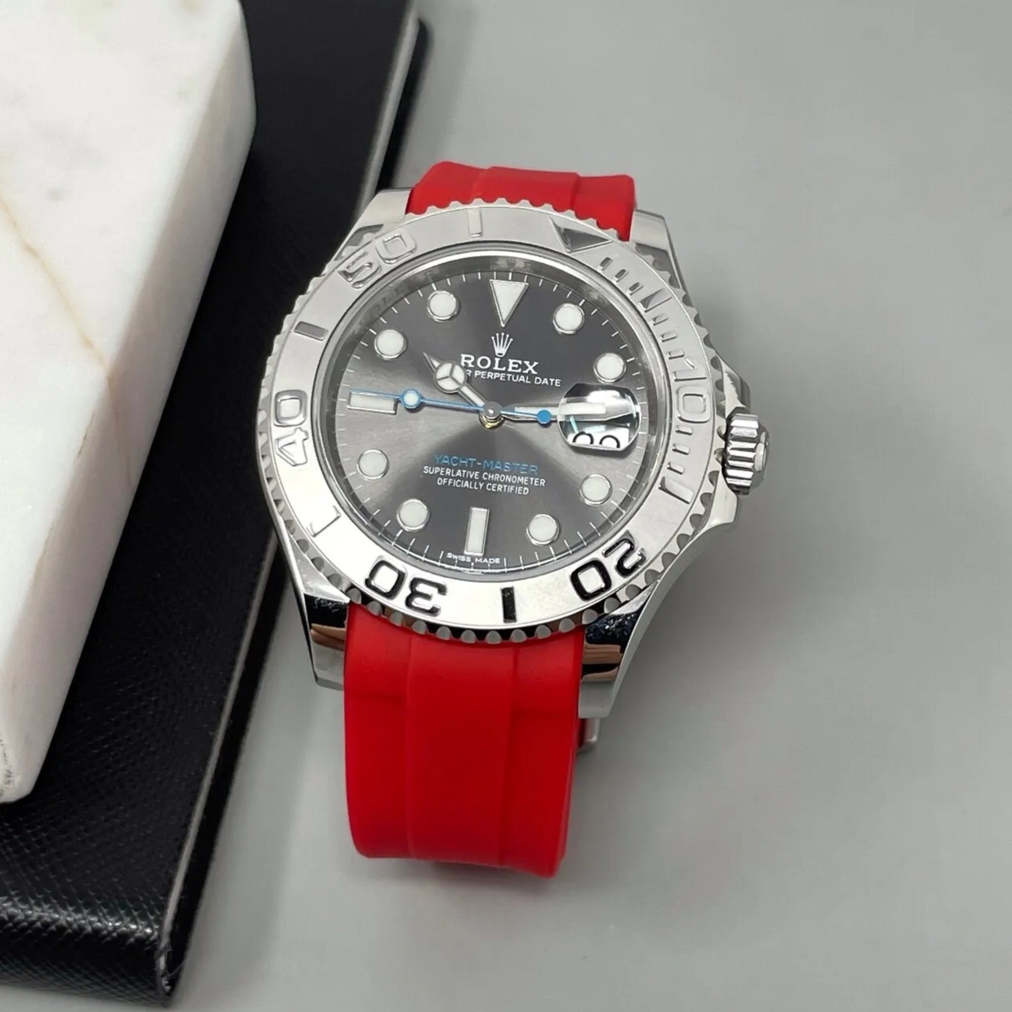Kautschukarmband für Rolex Yacht - Master 40mm/42mm – Rot - Helvetus DE