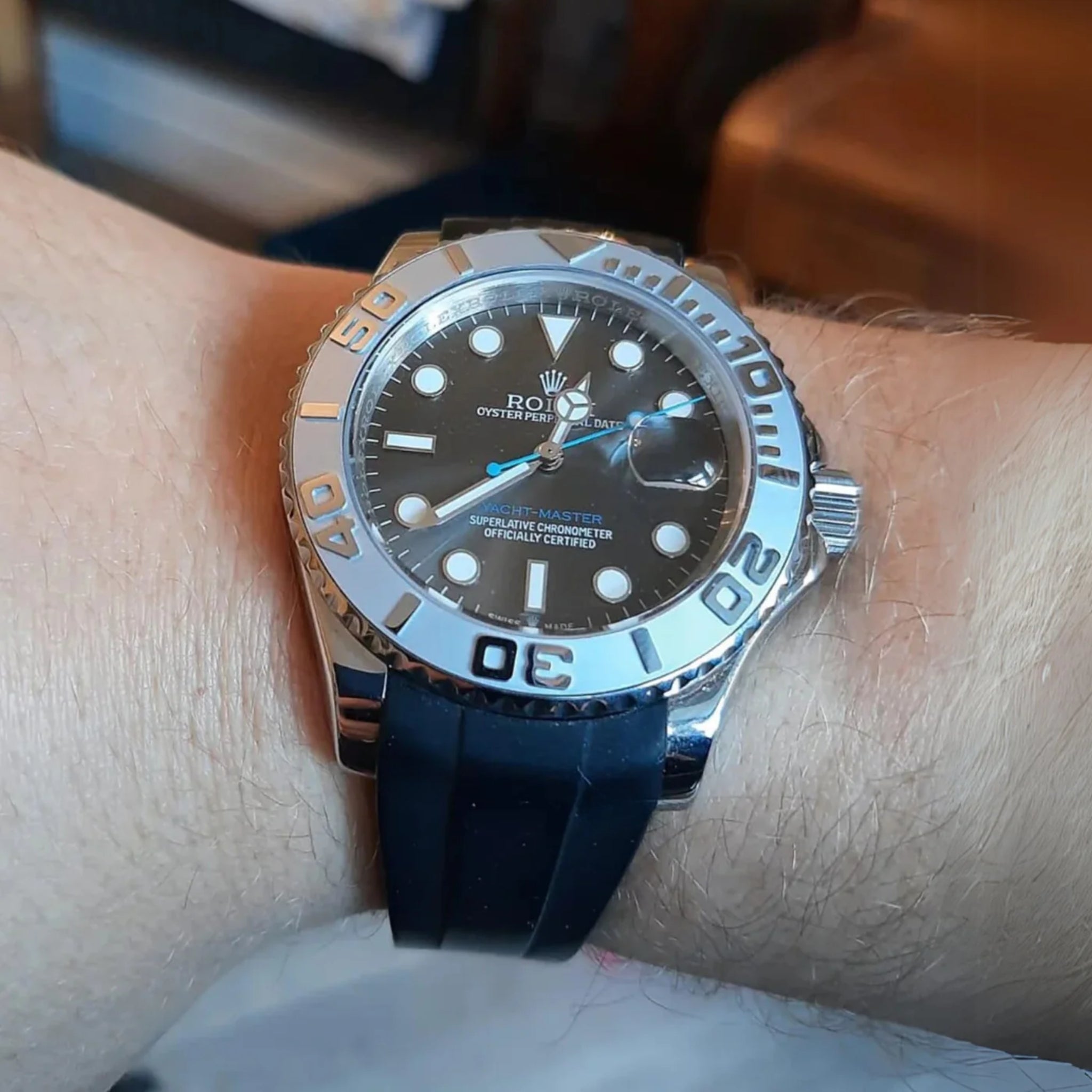 Kautschukarmband für Rolex Yacht - Master 40mm/42mm – Schwarz - Helvetus DE