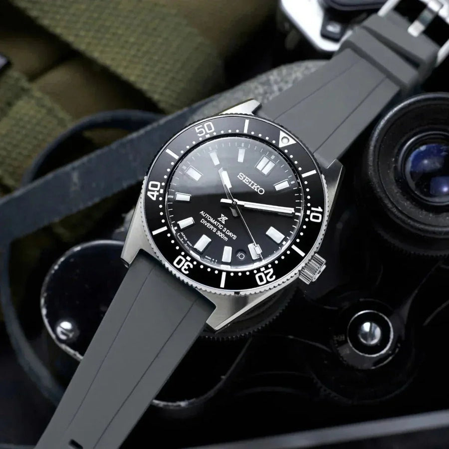 Gerade FKM Kautschuk Uhrenarmbänder – Universelle Passform - Helvetus DE
