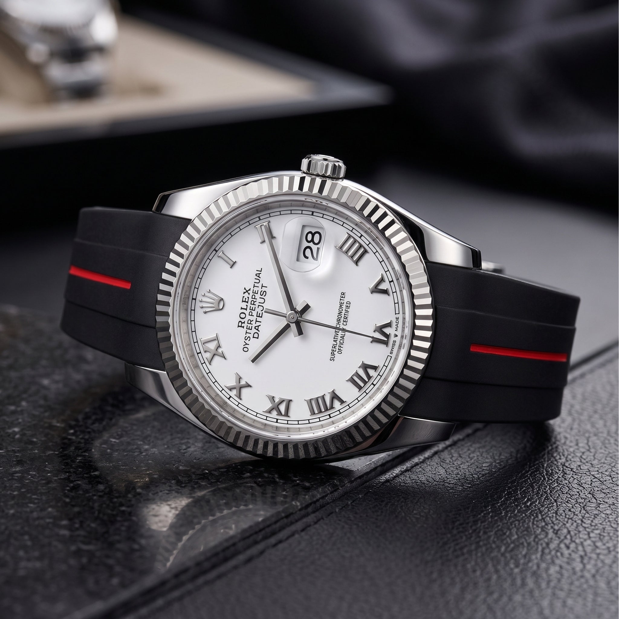 Faltschließe Kautschukarmband für Rolex Datejust 36 – LuxLine® - Schwarz/Rot - Helvetus