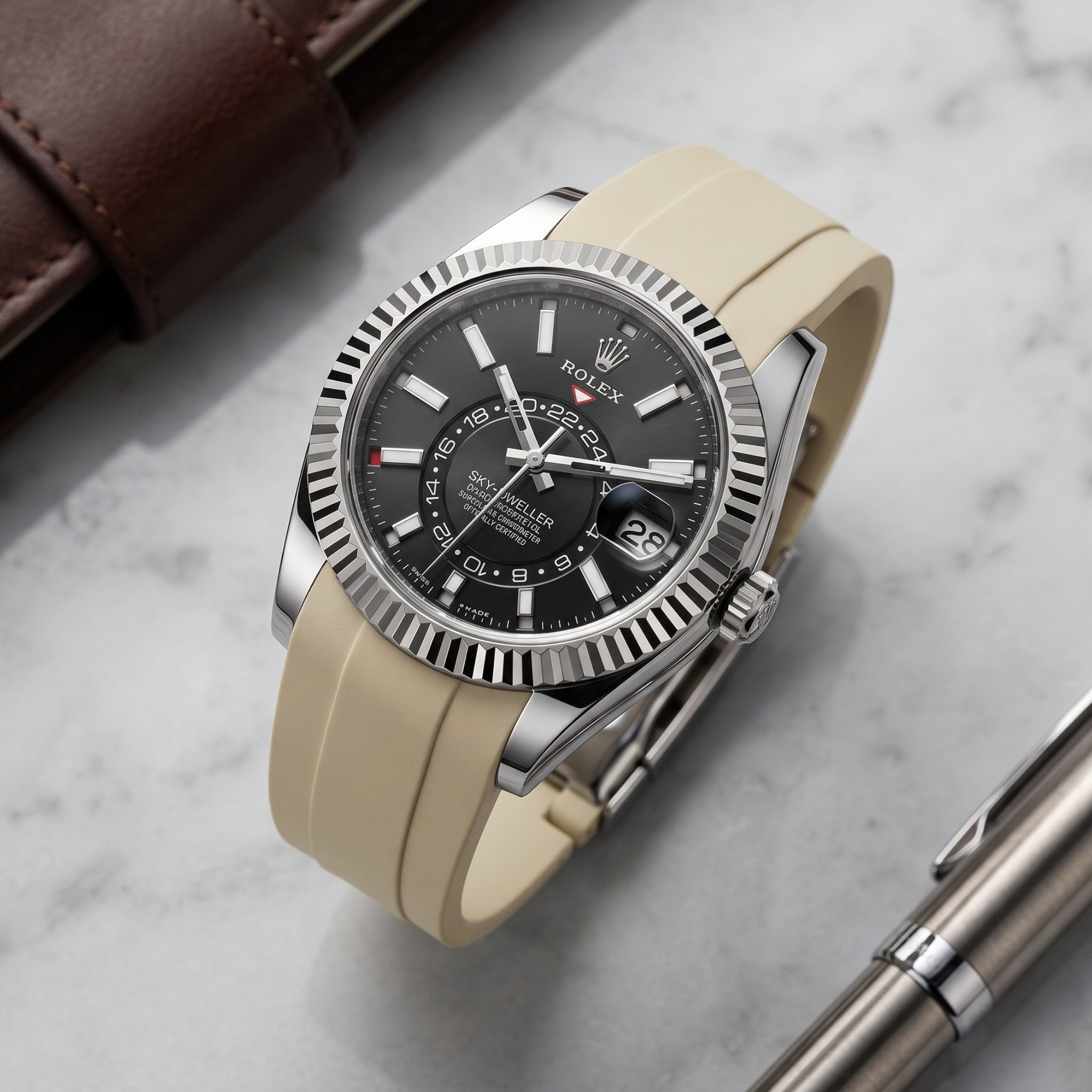 Faltschliesse Kautschukarmband für Rolex Sky-Dweller – Beige - Helvetus