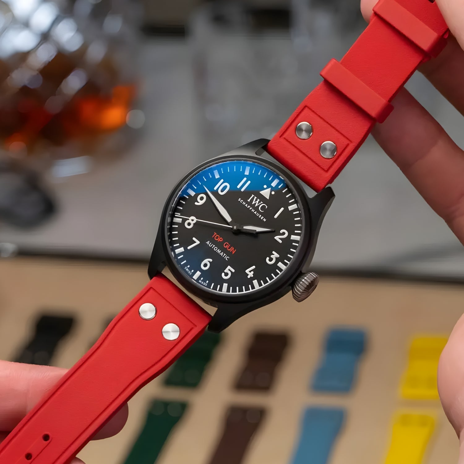 FKM Kautschukarmband – Für IWC Portugieser/Aquatimer/Alle Pilot Modelle/Portugieser/Portofino – Rot - Mit Nieten - Helvetus DE