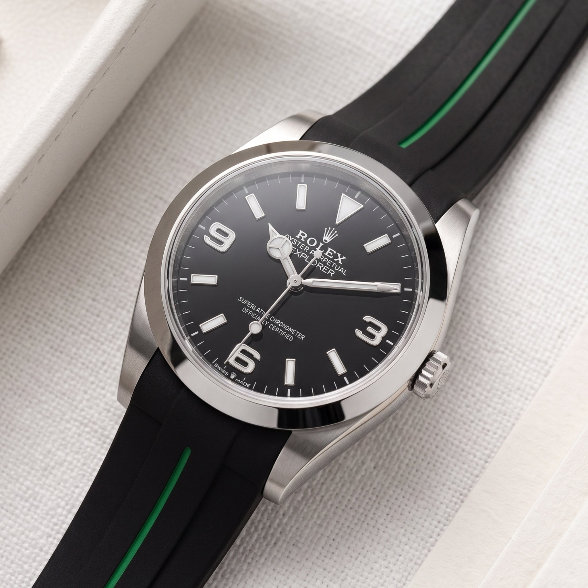 Kautschukarmband für Rolex Explorer I – Schwarz mit Grüner Linie | LuxLine® - Helvetus