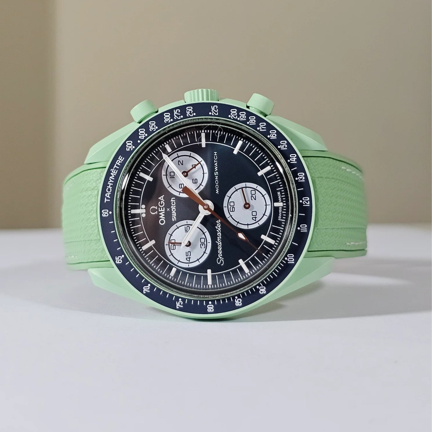 Kautschukarmband – Für Mission on Earth | Omega X Swatch | MoonSwatch – Grün mit Weiss - Helvetus DE