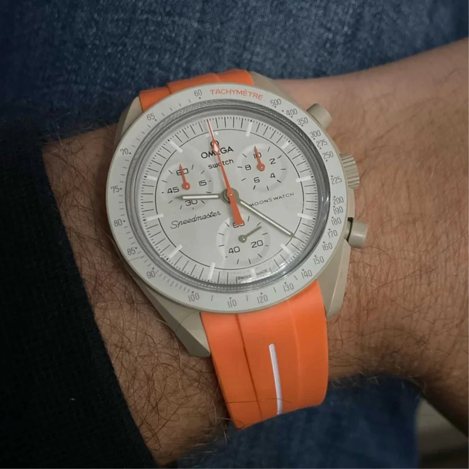 Kautschukarmband – Für Mission to Jupiter | Omega X Swatch | MoonSwatch – Orange mit Weißer Linie - Helvetus DE